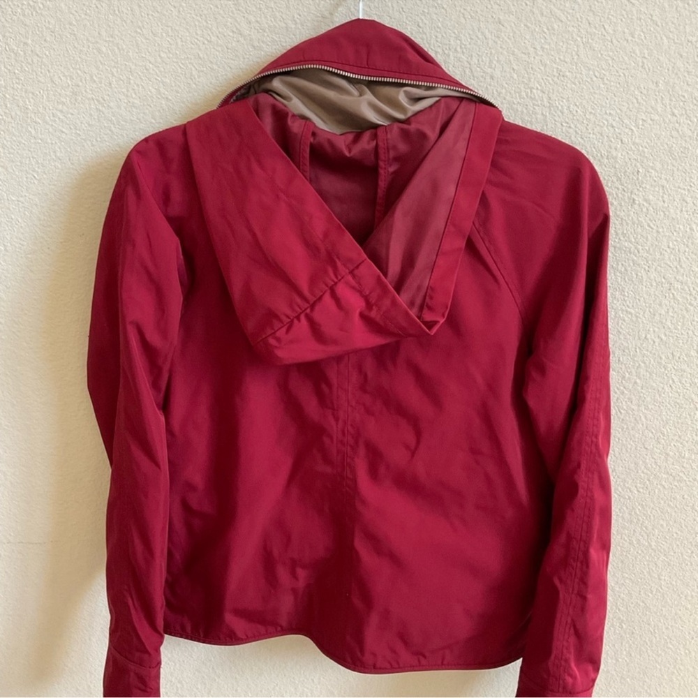 A&F Red Waterproof Raincoat w/ Unzippable Hood water‎ resistant burgundy wine - Picture 3 of 7